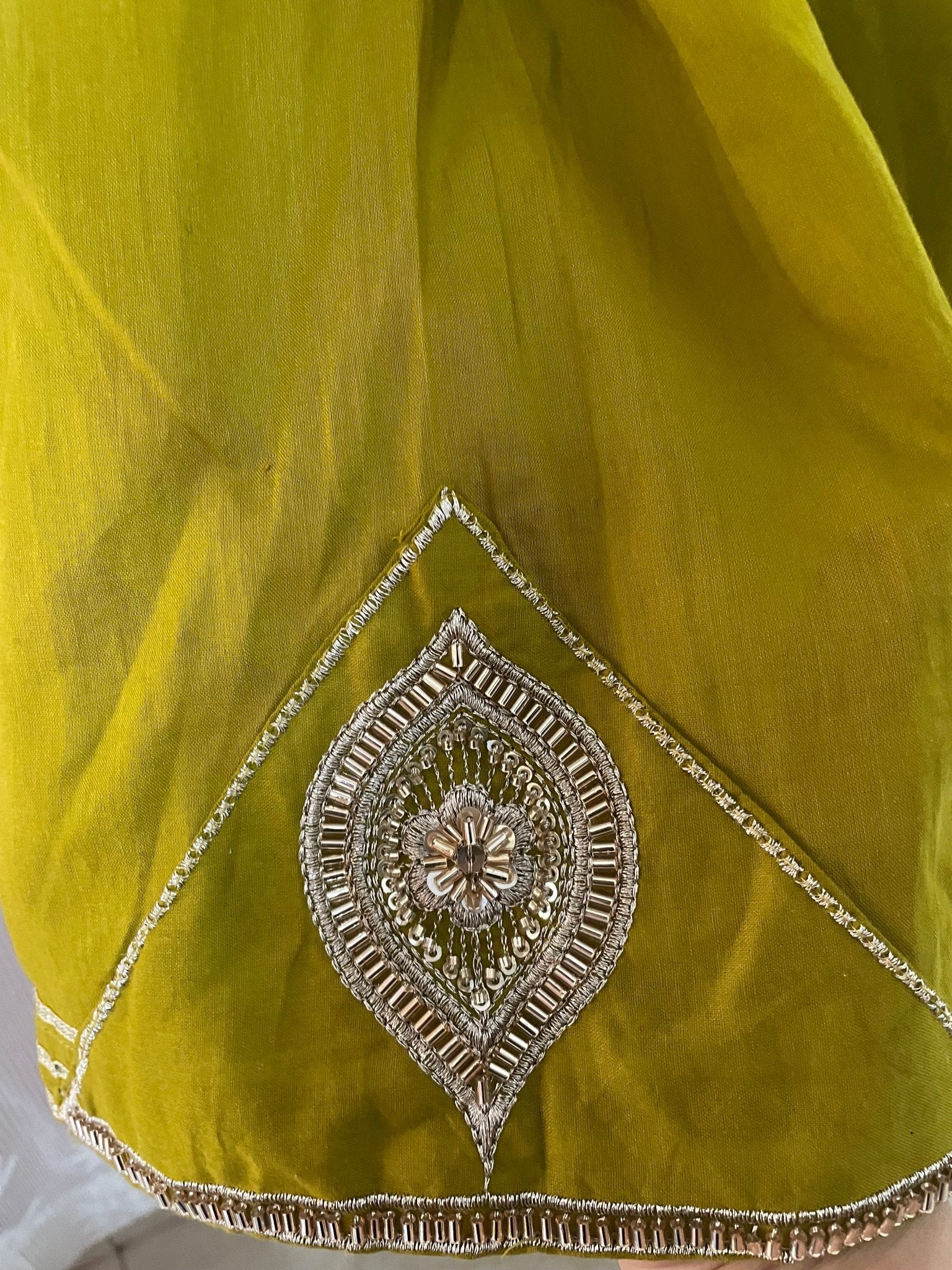 Lime Luxe Embellished Kurti Set - Silver Lining