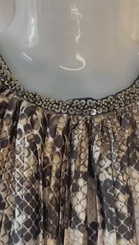 Wild Elegance Cape Coord Set