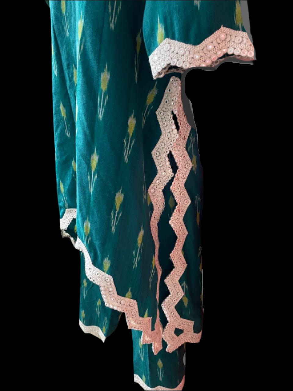ZigZag zest Kurti Pant Set - Silver Lining